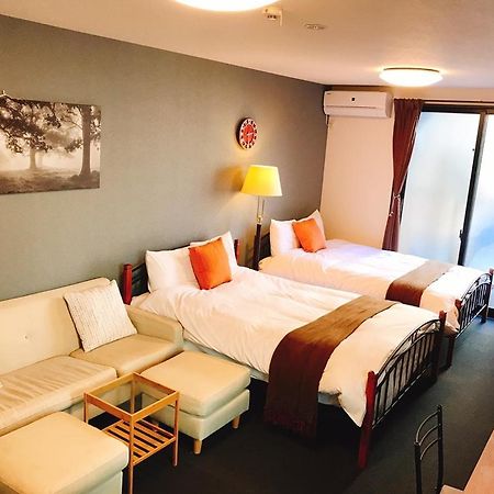 Guest House One More Heart At Fushimi Inari 5 เกียวโต ภายนอก รูปภาพ